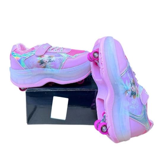 صورة سكيت شوز بناتي يجمع بين اللعب والأناقة